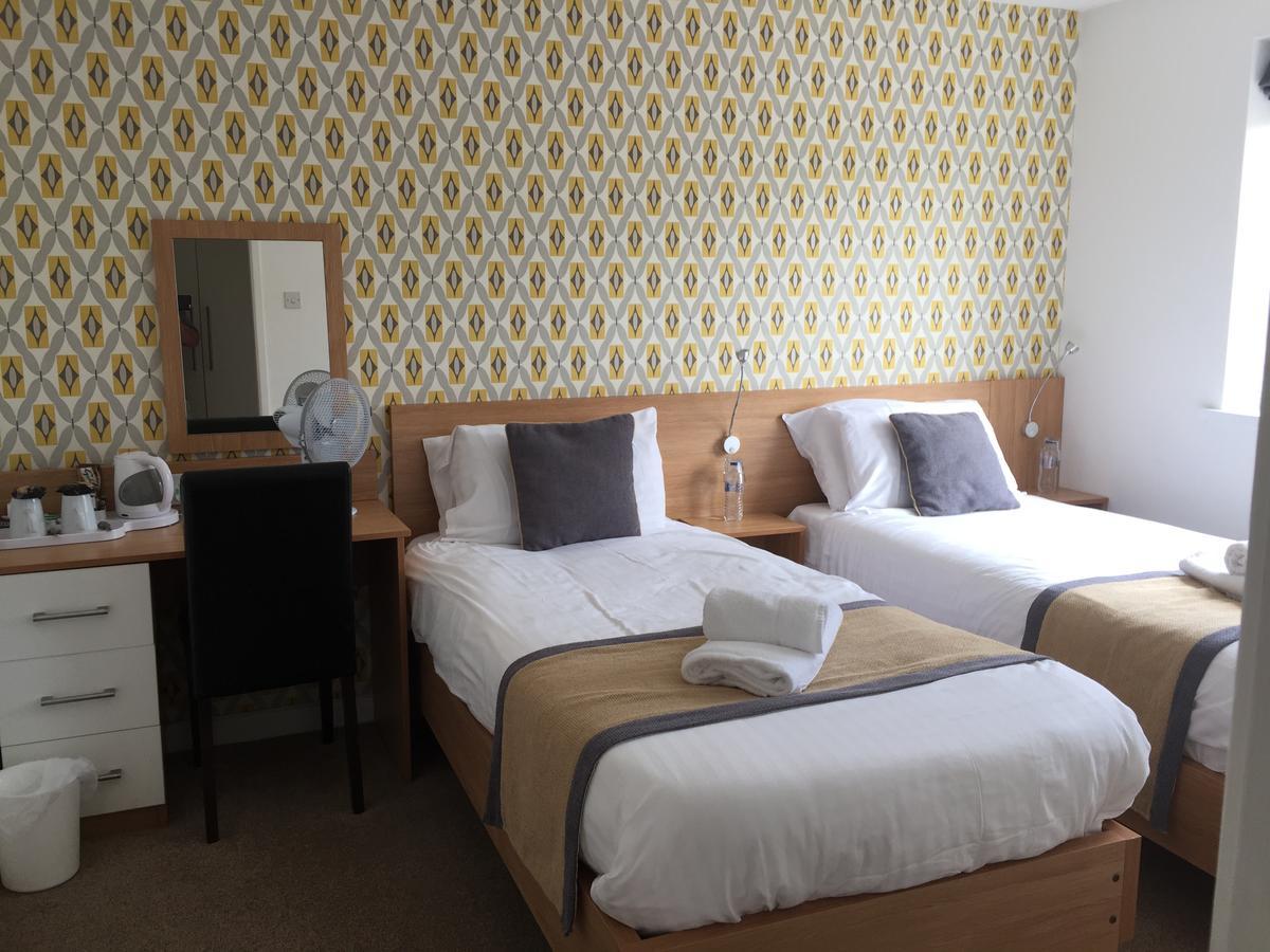 Llangeview Lodge Ebbw Vale Εξωτερικό φωτογραφία